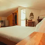 Bed & Breakfast New Wellness & Boutique *