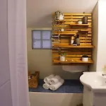 Bed & Breakfast New Wellness & Boutique *
