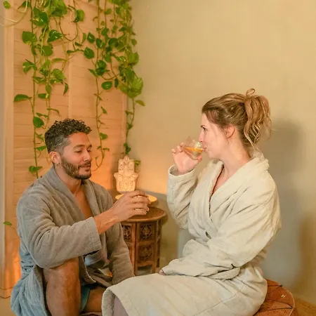 New Wellness & Boutique *