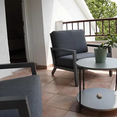 New Wellness & Boutique לינה וארוחת בוקר 3*
